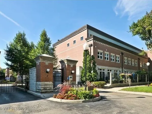 1521 S Indiana Ave, Chicago, IL 60605