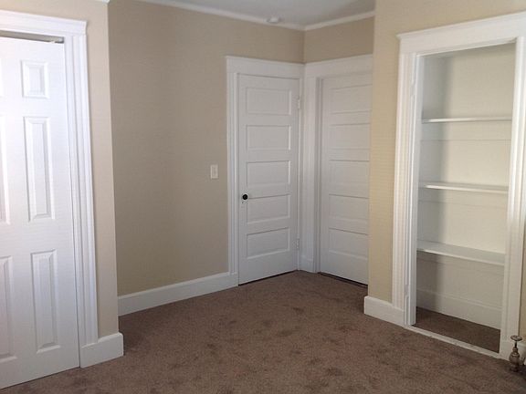 3rd image of 98 Kenoza Ave