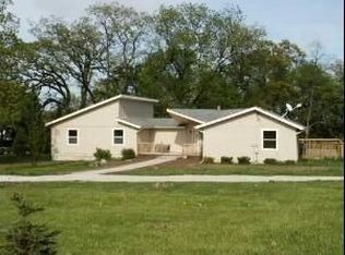 17N315 Ketchum Rd, Hampshire, IL 60140