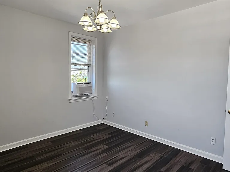 1700 Kennedy Blvd — Photo 15
