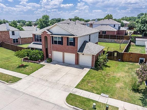 3rd image of 1223 Riverway Ln