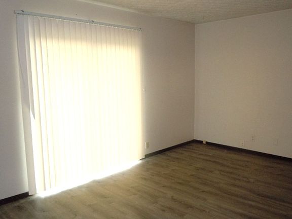 2nd image of 209 Anthony Dr APT A