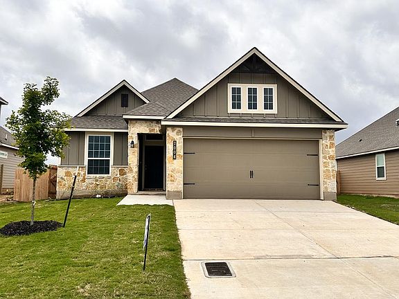 3rd image of 7004 Llano Dr