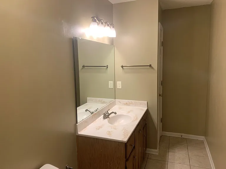 1169 Cumberland Dr — Photo 13