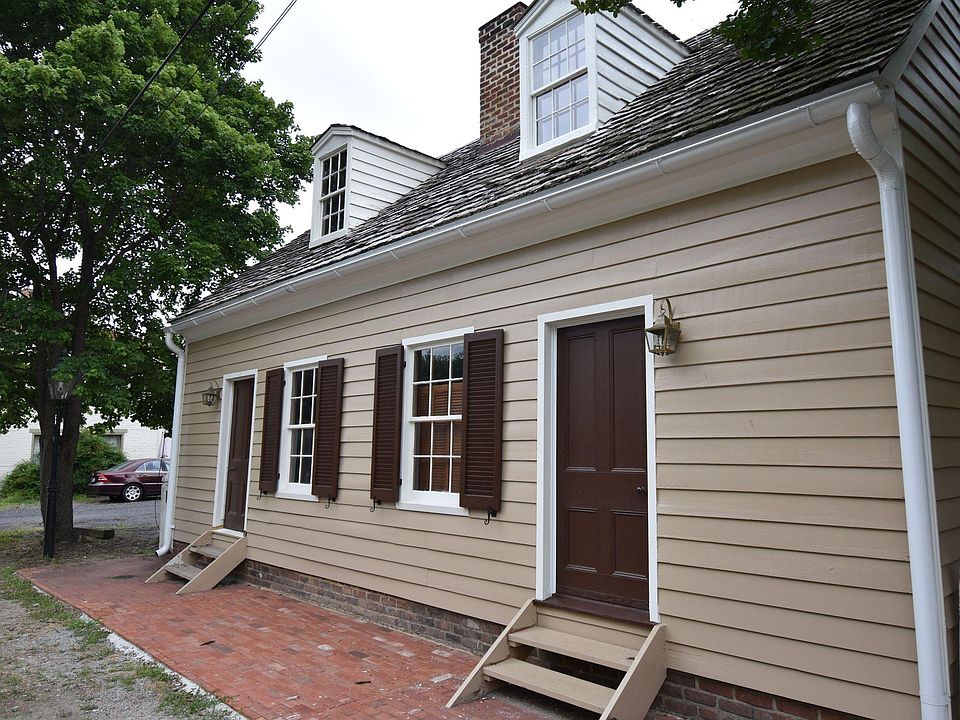 1st image of 437 Cross St