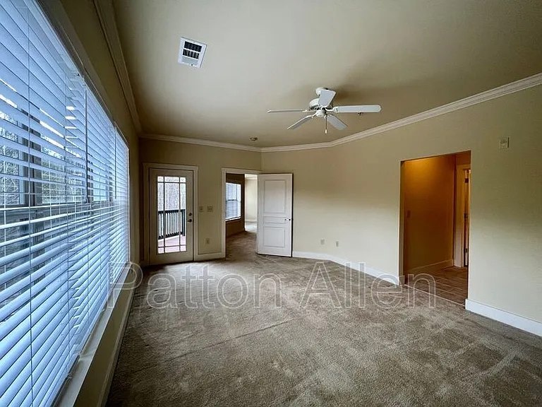 9 Kenilworth Knl #303 — Photo 8