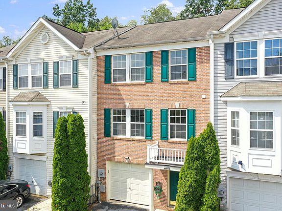 3rd image of 774 Monet Dr