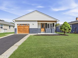 74 Innsbruck Drive, Toms River, NJ 08757