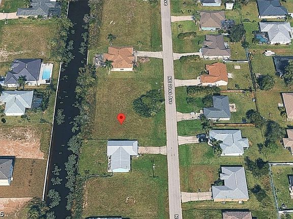 4th image of 1332 NE 21st Ave