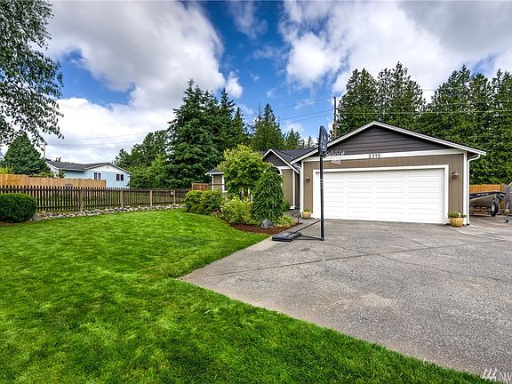 3rd image of 2315 N Trumpeter Dr