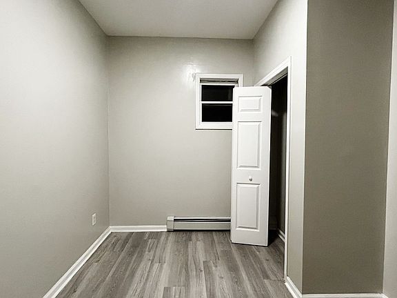 5th image of 218 Bowers St #1A