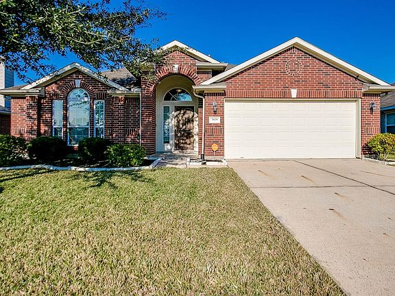 3rd image of 2028 Sandy Bank Ln