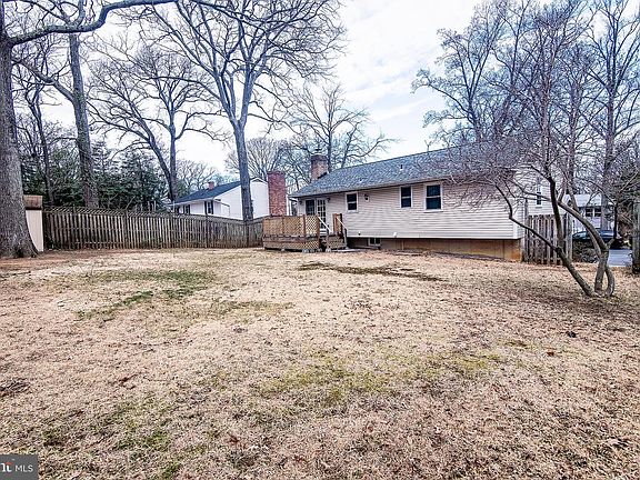 2nd image of 1166 Latrobe Dr