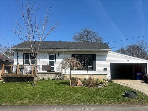 77 Florence St Photo 1