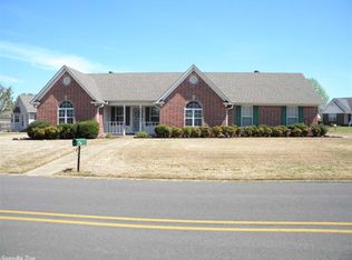 602 Chesapeake Dr, Searcy, AR 72143