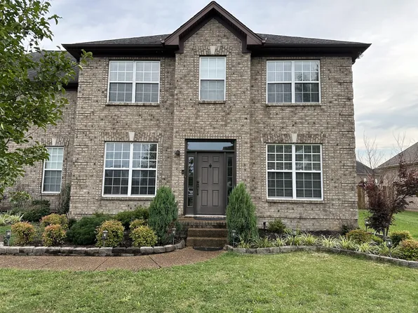 153 McKain Xing, Hendersonville, TN 37075