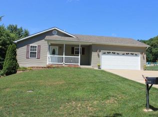 1013 Center St, Pacific, MO 63069