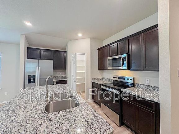 3rd image of 1012 Ribeye Rd