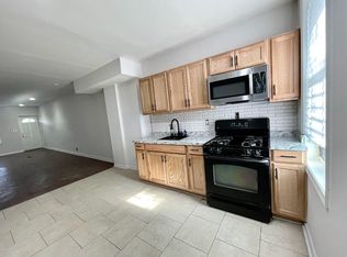 912 N Franklintown Rd, Baltimore, MD 21216