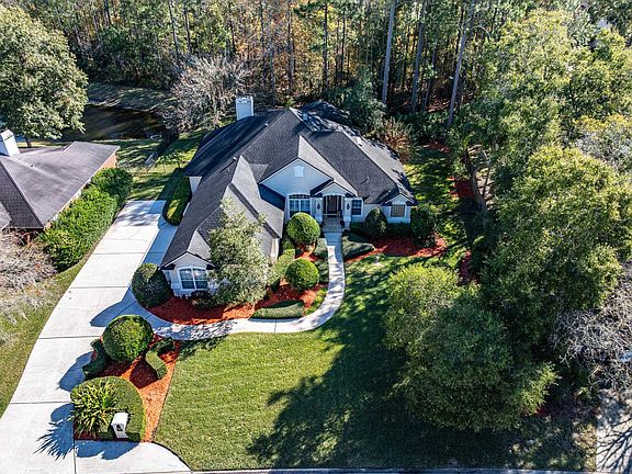 3rd image of 1242 Cunningham Creek Dr