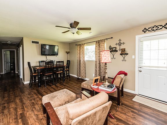 5th image of 2926 Orangewood Dr