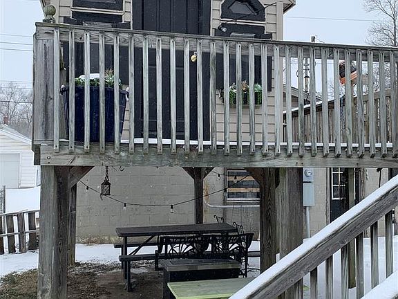 5th image of 2321 Iowa Ave