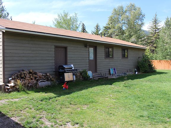 3rd image of 1595 J West Dr