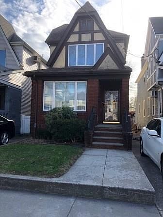 1st image of 2620 Avenue