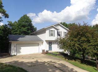 2 El Loma St, Waynesville, MO 65583