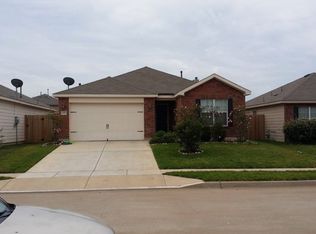 721 Lazy Crest Dr, Fort Worth, TX 76140