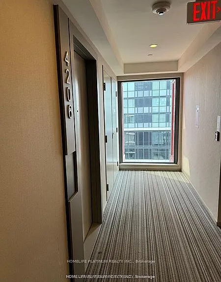 159 Dundas St E #4206 — Photo 2