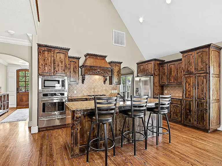 1601 Partridge Run — Photo 12