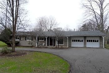 2nd image of 339 N Bissell Rd