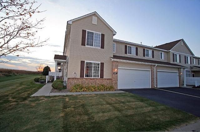 1st image of 387 Frederick Cir