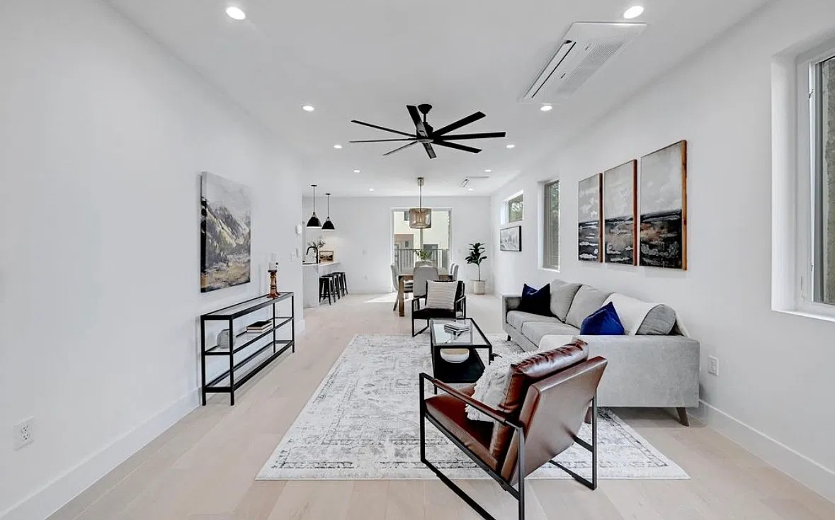 3 bed, 2.5 bath, 1970 sqft, $3,750 — Photo 4