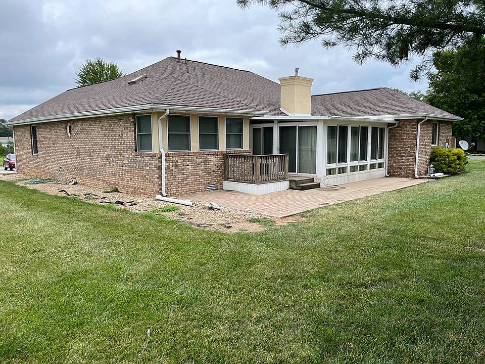 1409 Roser Dr, Carmi, IL 62821 MLS 11192892 Zillow