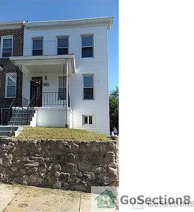 3201 Ravenwood Ave photo 1