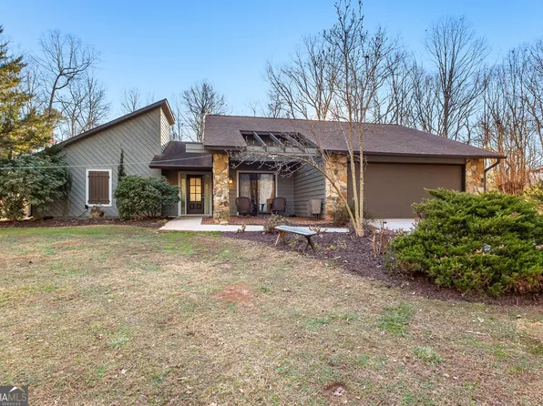 185 Brookside Ln, Brooks, GA 30205