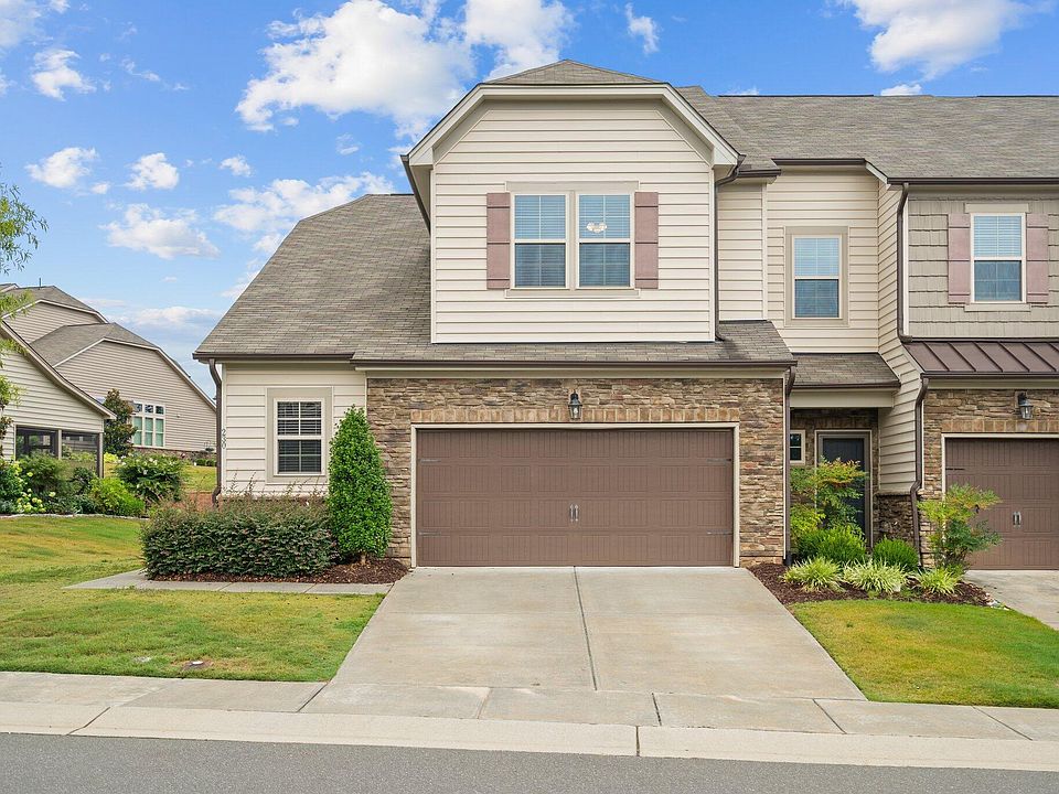 1st image of 230 Rubrum Dr