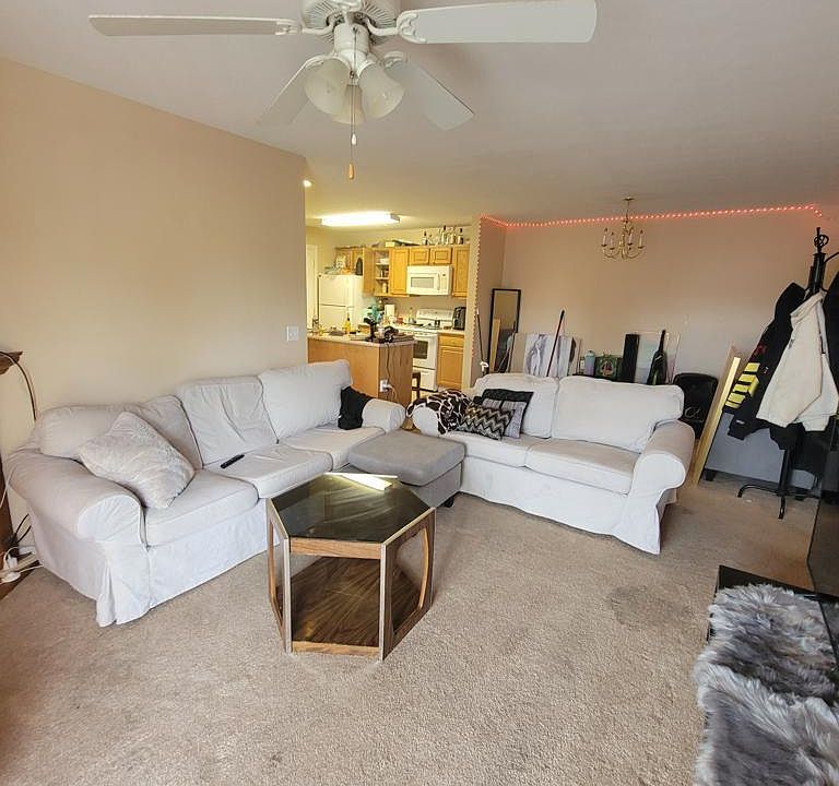 1st image of 4402 Stonewood Dr #4402