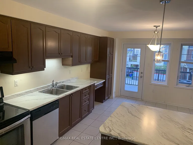 6020 Derry Rd #4 — Photo 7