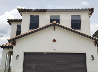 5704 Argento Dr, Immokalee, FL 34142