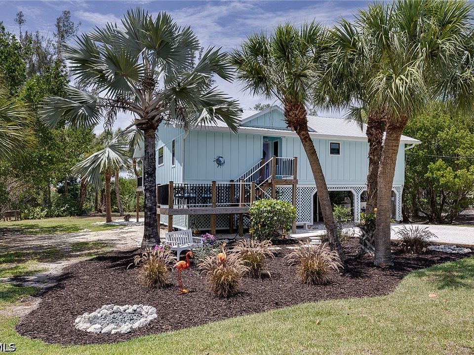 1st image of 1318 Junonia St