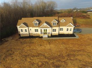 8160 Pembelton Dr, Amelia Court House, VA 23002