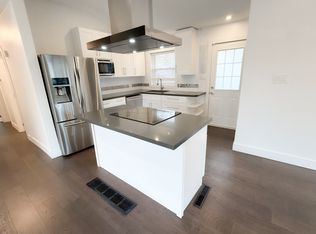 18 Deerfield Rd, Toronto, ON M1K4W9