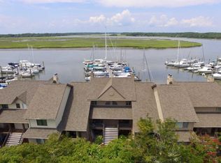 1946 Marsh Oak Ln, Johns Island, SC 29455