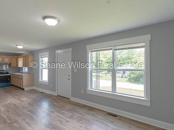 5th image of 709 Indian Ave
