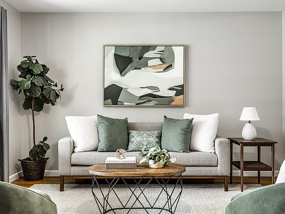 5th image of 9828 Chambray Dr