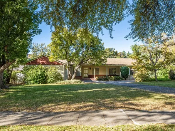 1491 Linda Vista Ave, Pasadena, CA 91103