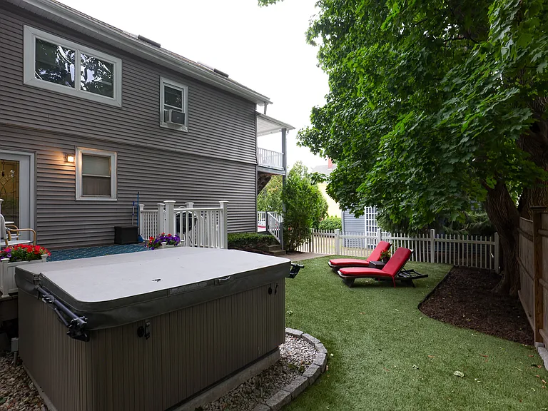 13 Saint James St #1 — Photo 35